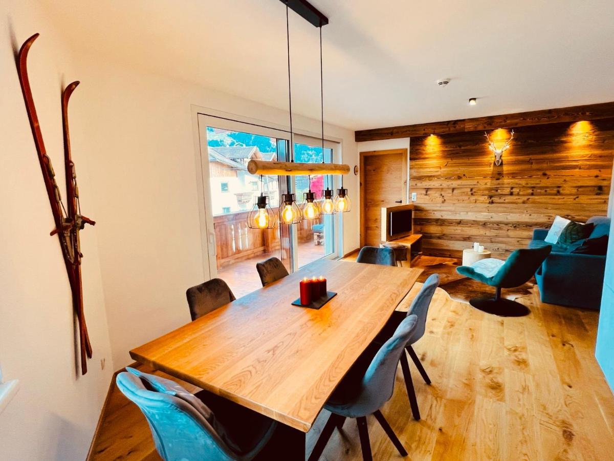 Tiroler Zeitgeist Apartment Fuegen Ngoại thất bức ảnh